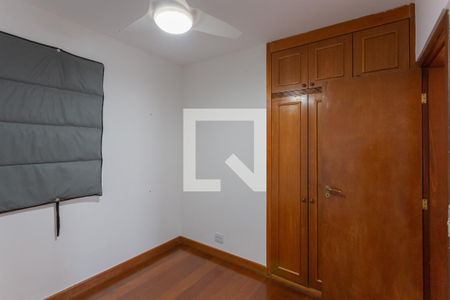 Quarto 3 de apartamento para alugar com 4 quartos, 273m² em Carmo, Belo Horizonte