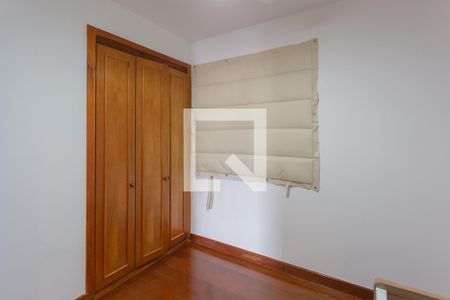 Apartamento para alugar com 273m², 4 quartos e 3 vagas Apartamento para alugar com 273m², 4 quartos e 3 vagasQuarto 2