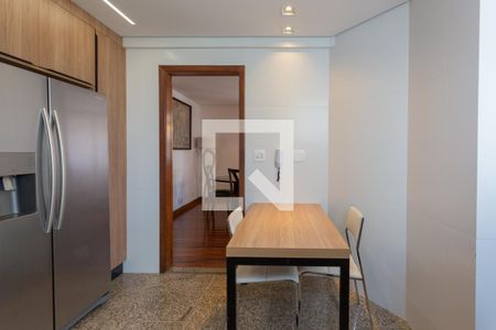 Cozinha de apartamento para alugar com 4 quartos, 273m² em Carmo, Belo Horizonte