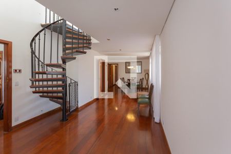 Sala de apartamento para alugar com 4 quartos, 273m² em Carmo, Belo Horizonte