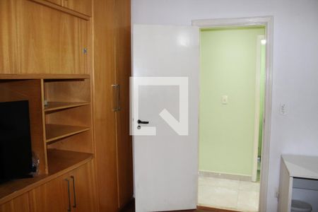 Suíte 1 de apartamento para alugar com 2 quartos, 98m² em Alto da Lapa, São Paulo