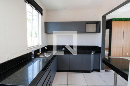 Apartamento à venda com 148m², 3 quartos e 2 vagas Apartamento à venda com 148m², 3 quartos e 2 vagasCozinha
