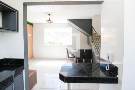 Apartamento à venda com 148m², 3 quartos e 2 vagas Apartamento à venda com 148m², 3 quartos e 2 vagasCozinha