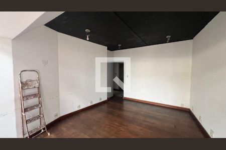 Sala  de casa para alugar com 2 quartos, 472m² em Vila Madalena, São Paulo