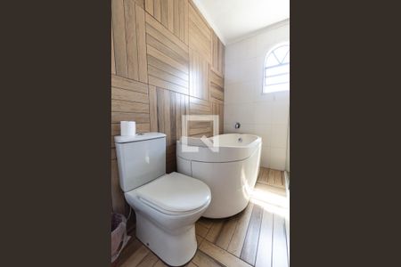 Casa à venda com 420m², 4 quartos e 4 vagasSuíte