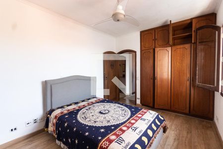 Casa à venda com 420m², 4 quartos e 4 vagasQuarto 3