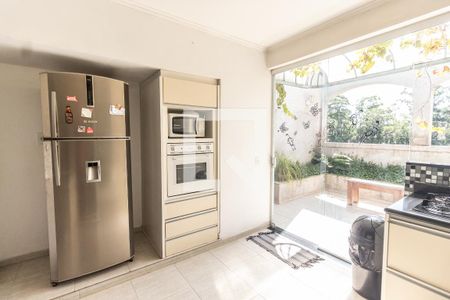 Casa à venda com 420m², 4 quartos e 4 vagasCozinha