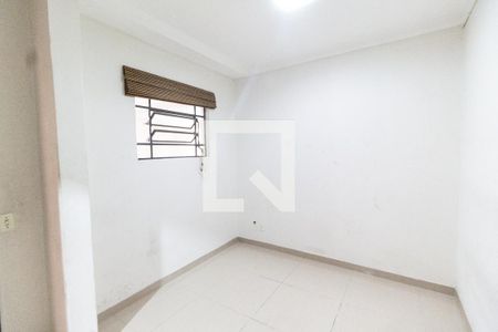 Casa à venda com 420m², 4 quartos e 4 vagasQuarto de serviço 2