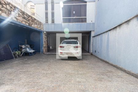 Casa à venda com 420m², 4 quartos e 4 vagasGaragem