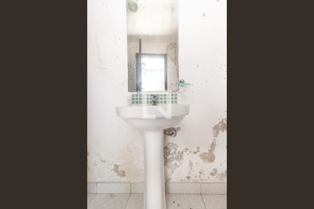 Casa à venda com 420m², 4 quartos e 4 vagasBanheiro de serviço 2