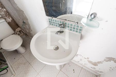 Casa à venda com 420m², 4 quartos e 4 vagasBanheiro de serviço 2