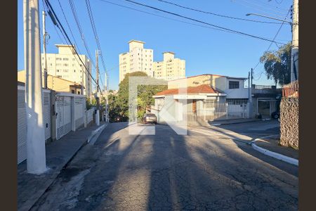 Casa à venda com 725m², 3 quartos e 2 vagas Casa à venda com 725m², 3 quartos e 2 vagasVista da Rua