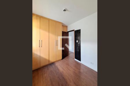 Quarto 2 de casa à venda com 3 quartos, 725m² em Parque Mandaqui, São Paulo