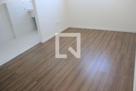 Sala de apartamento à venda com 2 quartos, 38m² em Vila Galvão, Guarulhos