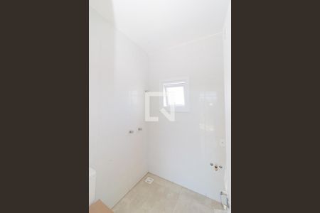 Casa à venda com 155m², 3 quartos e 2 vagasBanheiro da Suíte