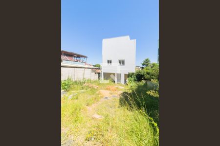 Casa à venda com 155m², 3 quartos e 2 vagasQuintal