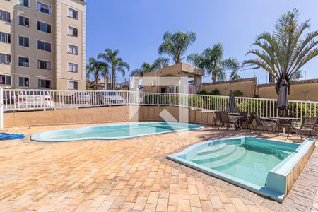 Apartamento à venda com 65m², 3 quartos e 1 vaga Apartamento à venda com 65m², 3 quartos e 1 vagaÁrea comum - Piscina