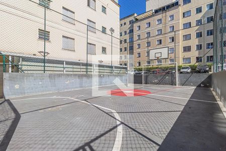 Apartamento à venda com 65m², 3 quartos e 1 vaga Apartamento à venda com 65m², 3 quartos e 1 vagaÁrea comum - Quadra esportiva