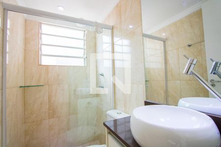 Apartamento à venda com 65m², 3 quartos e 1 vaga Apartamento à venda com 65m², 3 quartos e 1 vagaBanheiro do quarto 1