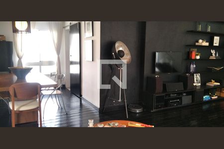 Apartamento à venda com 170m², 3 quartos e 4 vagasSala