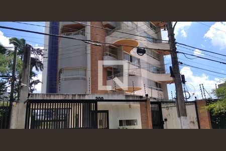 Apartamento à venda com 170m², 3 quartos e 4 vagasFachada