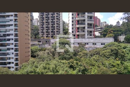 Apartamento à venda com 170m², 3 quartos e 4 vagasVista da Varanda