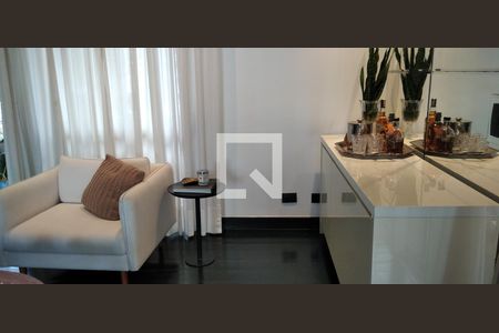 Apartamento à venda com 170m², 3 quartos e 4 vagasDetalhe Sala