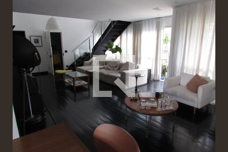 Apartamento à venda com 170m², 3 quartos e 4 vagasSala