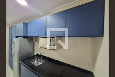 Cozinha de apartamento à venda com 1 quarto, 42m² em Cambuí, Campinas