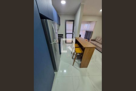 Cozinha de apartamento à venda com 1 quarto, 42m² em Cambuí, Campinas