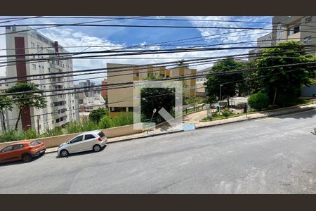 Apartamento para alugar com 163m², 3 quartos e 1 vagaVista