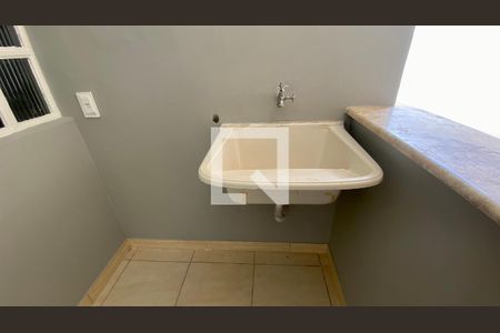 Área de Serviço de apartamento para alugar com 3 quartos, 163m² em Alto Barroca, Belo Horizonte