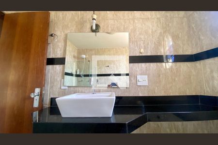 Apartamento para alugar com 163m², 3 quartos e 1 vagaBanheiro Social