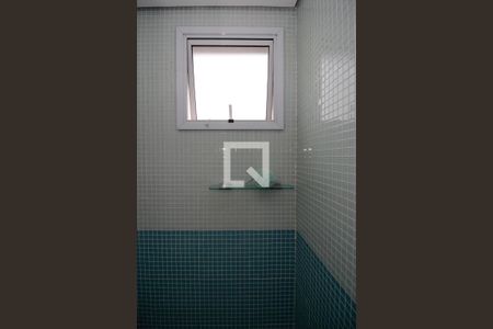 Apartamento à venda com 192m², 3 quartos e 4 vagasBanheiro da Suíte 2