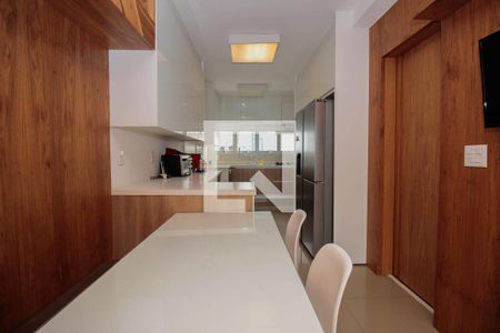 Apartamento à venda com 192m², 3 quartos e 4 vagasCozinha