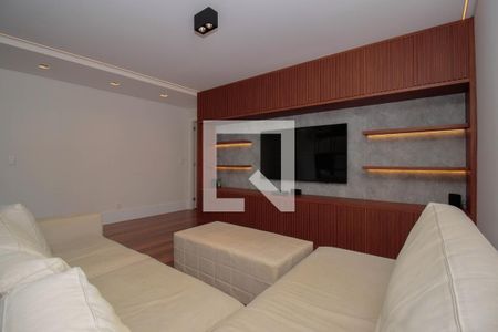 Apartamento à venda com 192m², 3 quartos e 4 vagasSala de TV