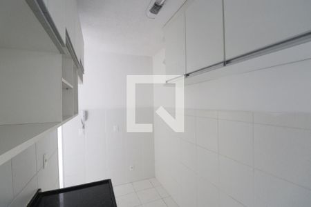 Apartamento para alugar com 45m², 2 quartos e 1 vagaCozinha e Área de Serviço