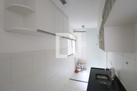 Apartamento para alugar com 45m², 2 quartos e 1 vagaCozinha e Área de Serviço