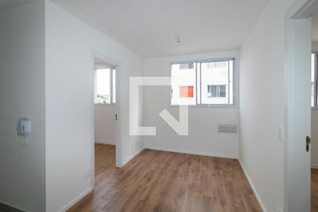Apartamento para alugar com 34m², 2 quartos e sem vaga Apartamento para alugar com 34m², 2 quartos e sem vagaSala