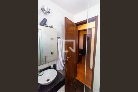 Apartamento à venda com 95m², 3 quartos e 2 vagasBanheiro Social