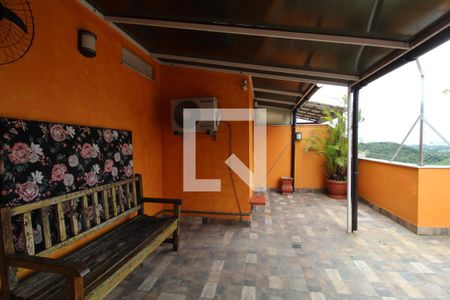 Apartamento à venda com 130m², 2 quartos e 2 vagasTerraço