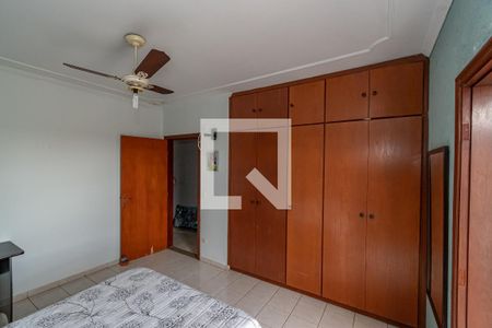Casa à venda com 269m², 4 quartos e 4 vagasQuarto 1