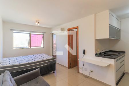 Sala/Quarto de apartamento à venda com 1 quarto, 30m² em Campo Belo, São Paulo