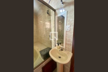 Casa à venda com 490m², 4 quartos e 3 vagasQuarto Suíte 2