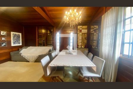 Casa à venda com 490m², 4 quartos e 3 vagasSala 3