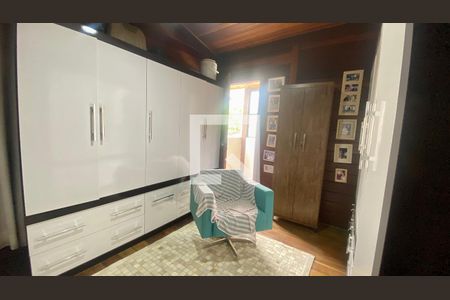 Casa à venda com 490m², 4 quartos e 3 vagasQuarto 4