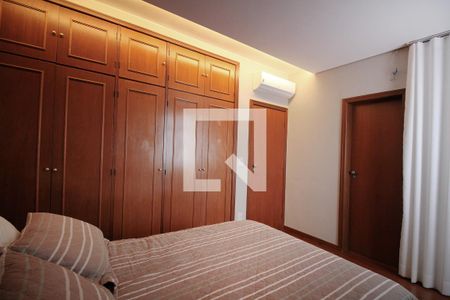 Suite de apartamento à venda com 3 quartos, 95m² em Sagrada Família, Belo Horizonte