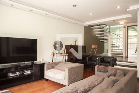 Sala de casa à venda com 3 quartos, 200m² em Planalto Paulista, São Paulo