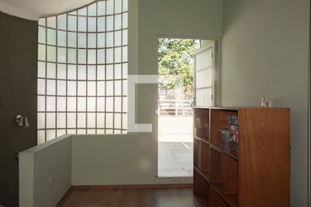 Sala do 2° Piso de casa à venda com 3 quartos, 200m² em Planalto Paulista, São Paulo