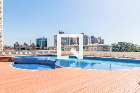 Apartamento à venda com 69m², 2 quartos e 1 vaga Apartamento à venda com 69m², 2 quartos e 1 vagaÁrea comum - Piscina
